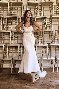 Wedding Dresses & Bridal Gowns - Find Your Dress at David's Wedding Dresses & Bridal Gowns - Find Your Dress at David's